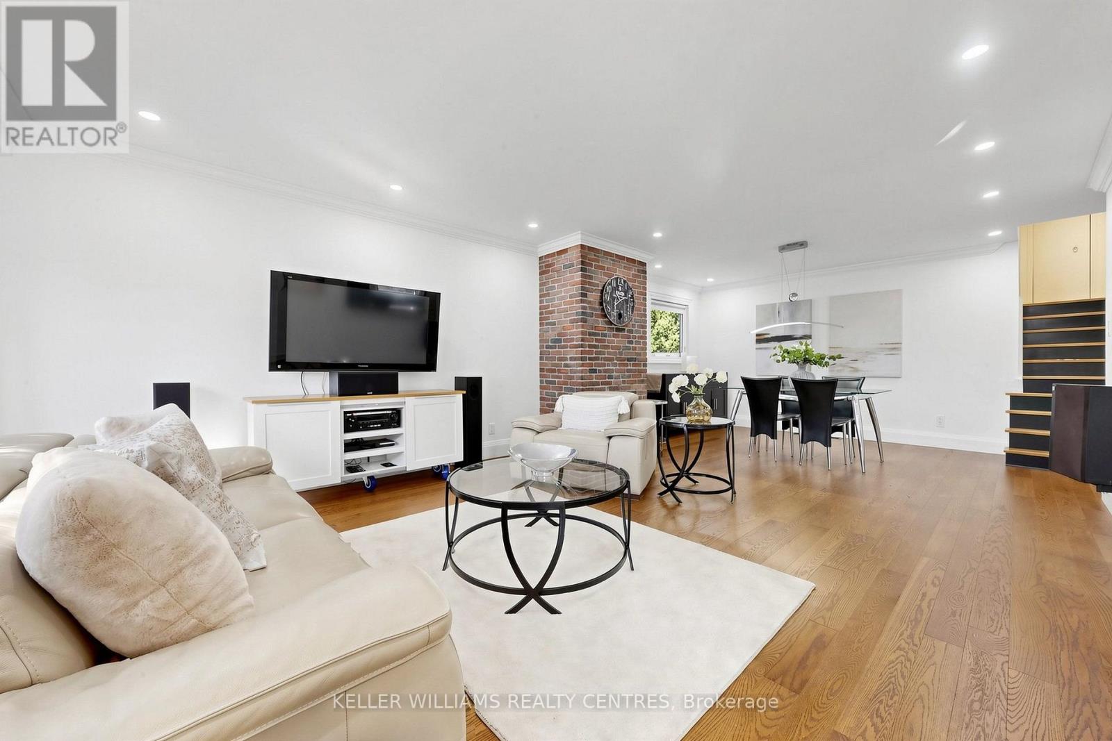 813 Grace Street, Newmarket, Ontario  L3Y 2L6 - Photo 7 - N13817708