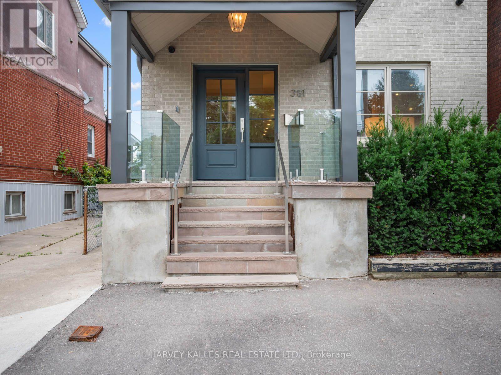 381 GLENHOLME AVENUE photo 3