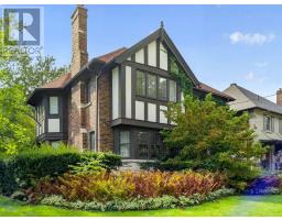 78 WILLINGDON BOULEVARD, Toronto, Ontario