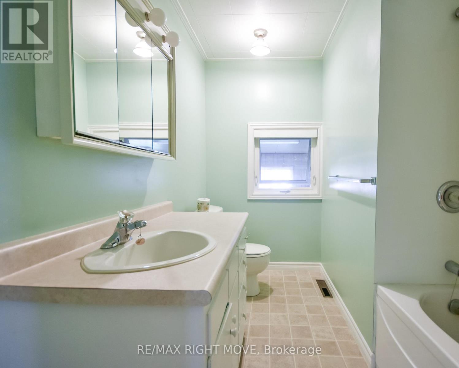 574 Lake Dalrymple Road, Kawartha Lakes (Carden), Ontario  L0K 1W0 - Photo 20 - X13817622