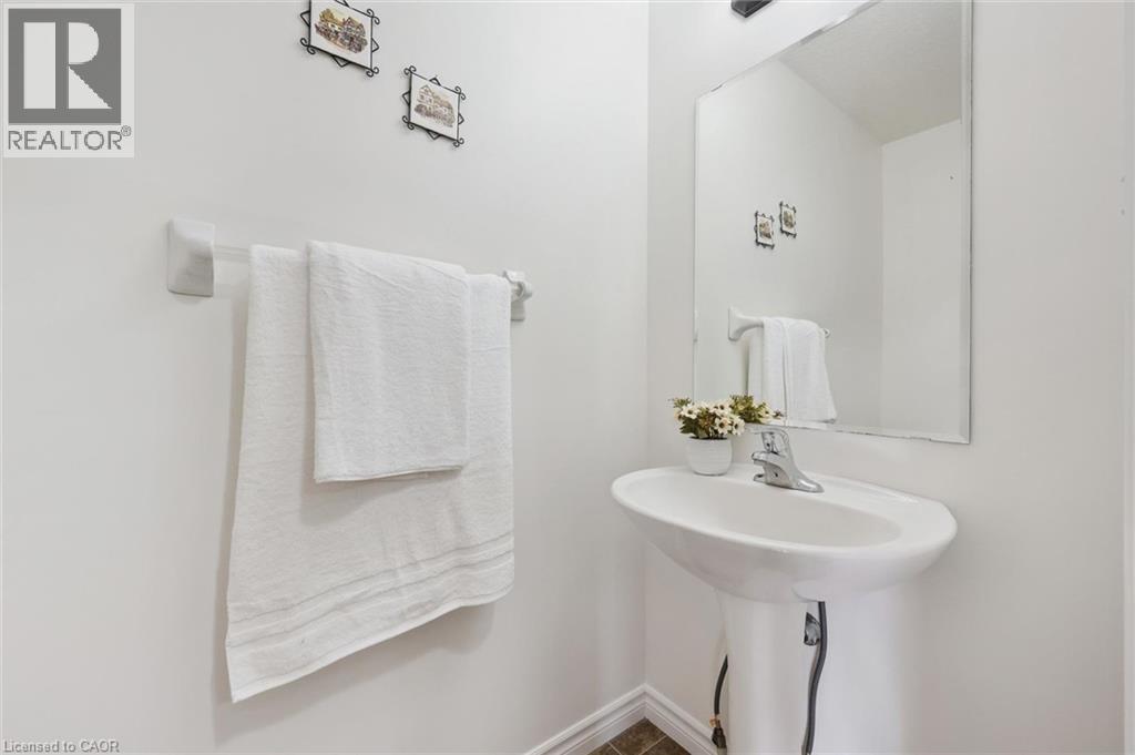 931 Glasgow Street Unit# 27b, Kitchener, Ontario  N2N 0B6 - Photo 15 - 40865094
