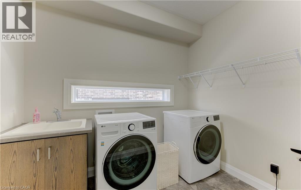 519 Gristmill Street, Waterloo, Ontario  N2K 0C9 - Photo 11 - 40865288