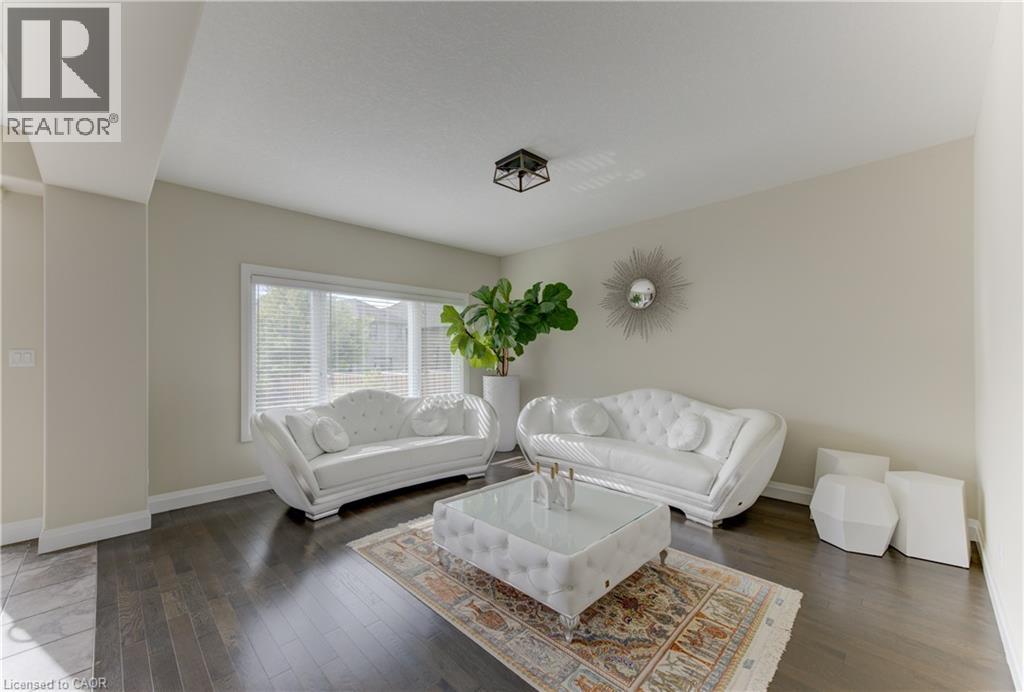 519 Gristmill Street, Waterloo, Ontario  N2K 0C9 - Photo 8 - 40865288