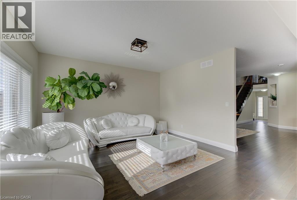 519 Gristmill Street, Waterloo, Ontario  N2K 0C9 - Photo 9 - 40865288