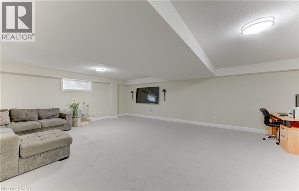 519 Gristmill Street, Waterloo, Ontario  N2K 0C9 - Photo 23 - 40865288
