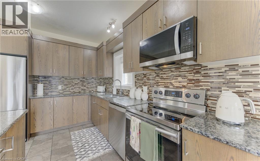 519 Gristmill Street, Waterloo, Ontario  N2K 0C9 - Photo 7 - 40865288