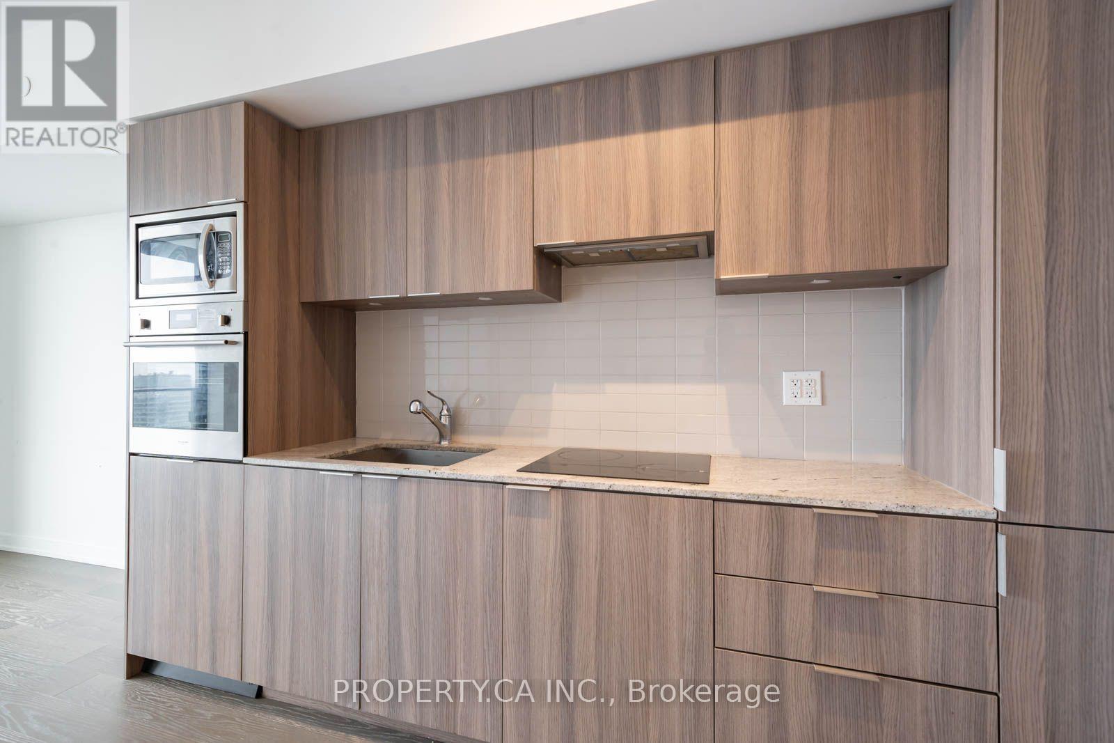 5209 - 11 Wellesley Street, Toronto, Ontario  M4Y 1E8 - Photo 10 - C13794566