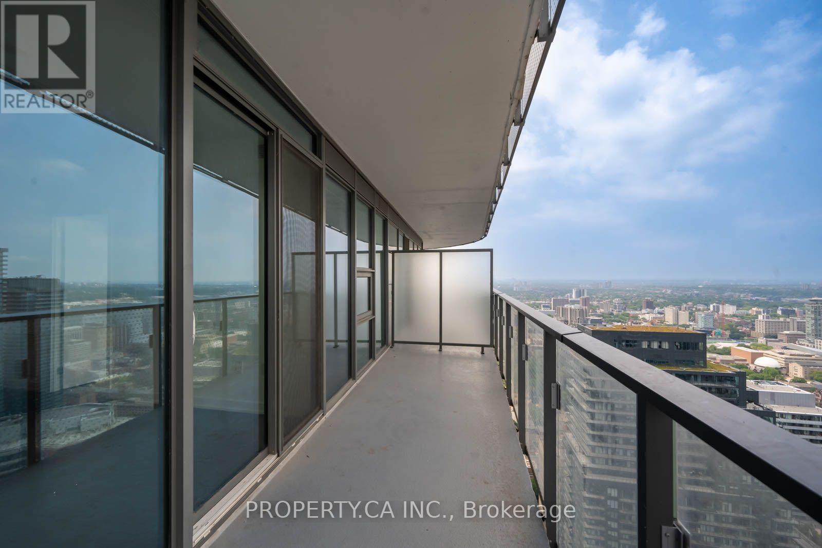 5209 - 11 Wellesley Street, Toronto, Ontario  M4Y 1E8 - Photo 16 - C13794566