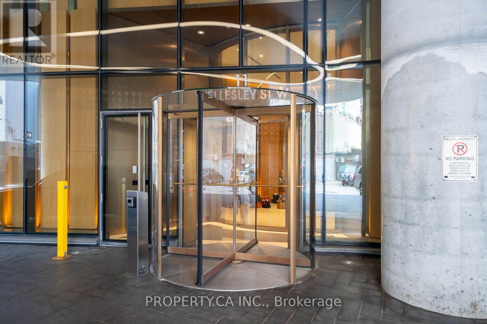 5209 - 11 Wellesley Street, Toronto, Ontario  M4Y 1E8 - Photo 30 - C13794566