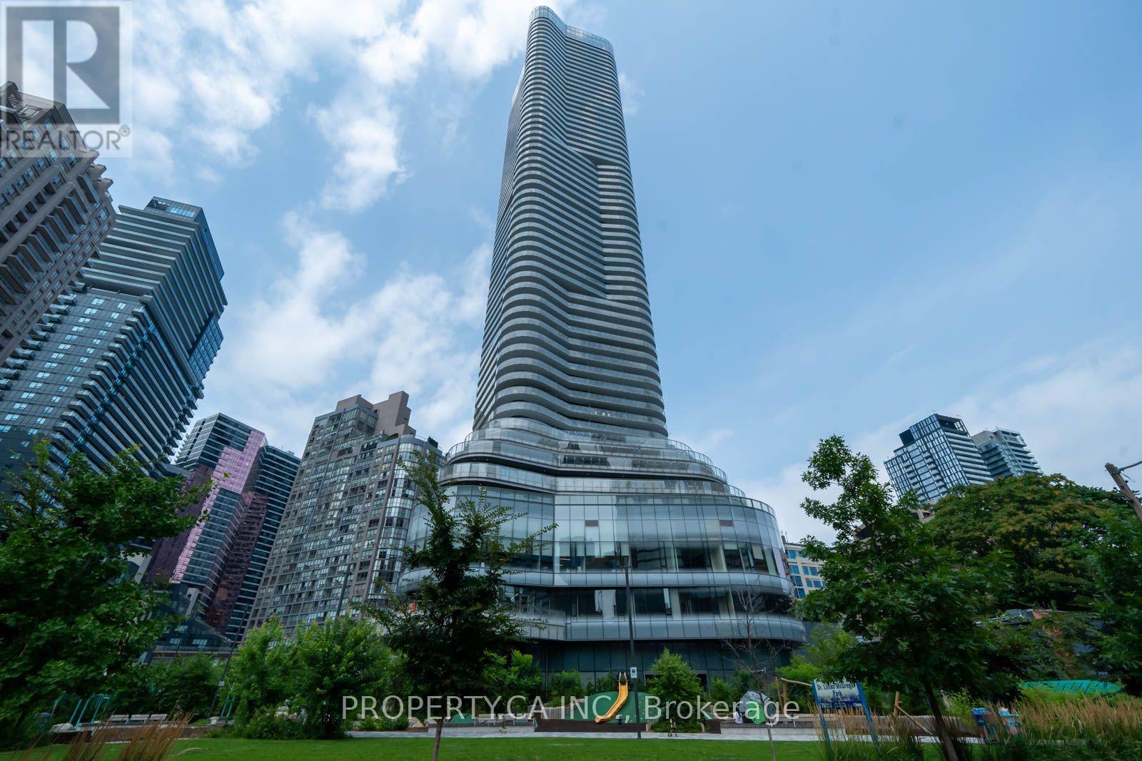 5209 - 11 Wellesley Street, Toronto, Ontario  M4Y 1E8 - Photo 33 - C13794566
