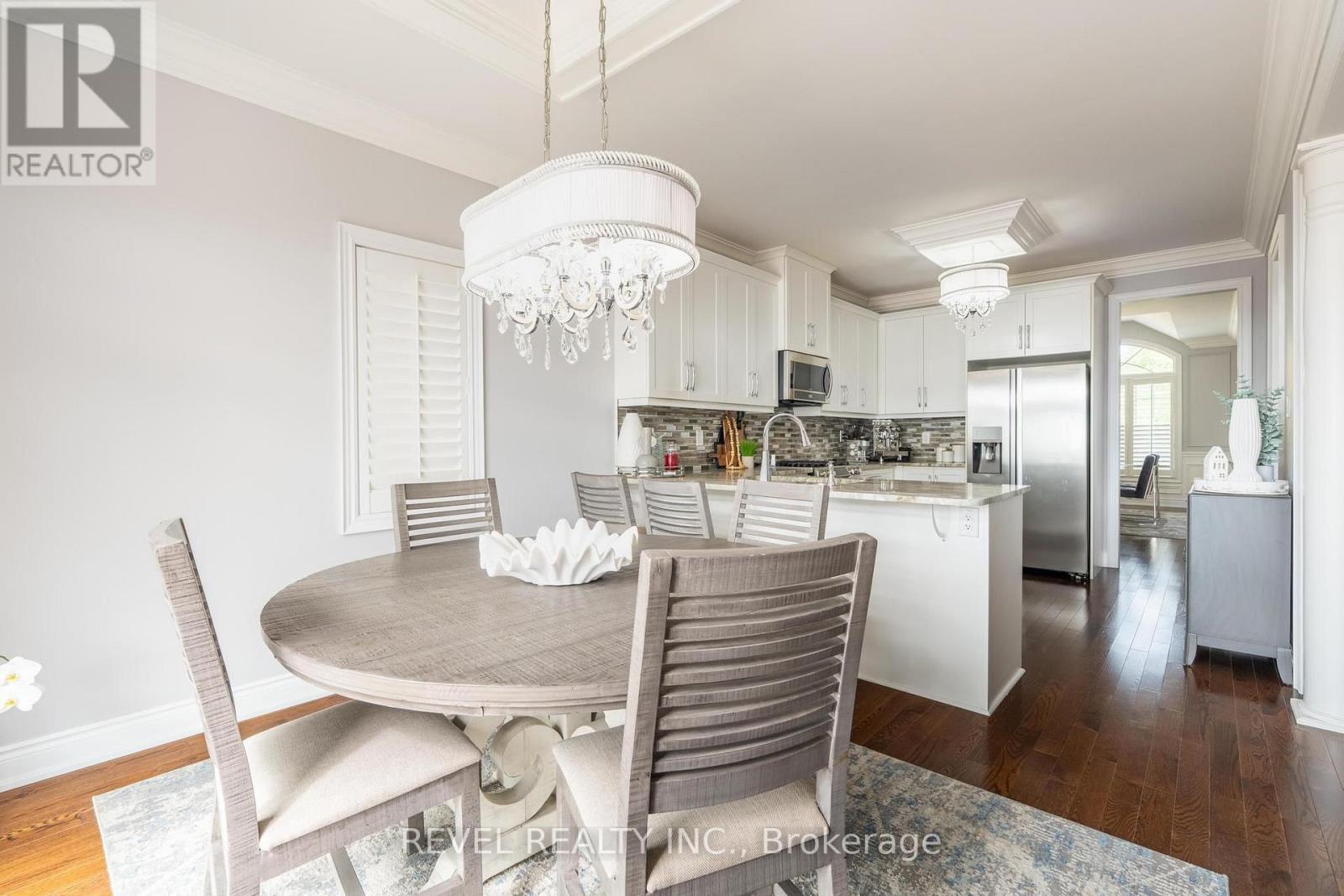 49 Victoria Street E, Innisfil, Ontario  L0L 1L0 - Photo 12 - N13814612