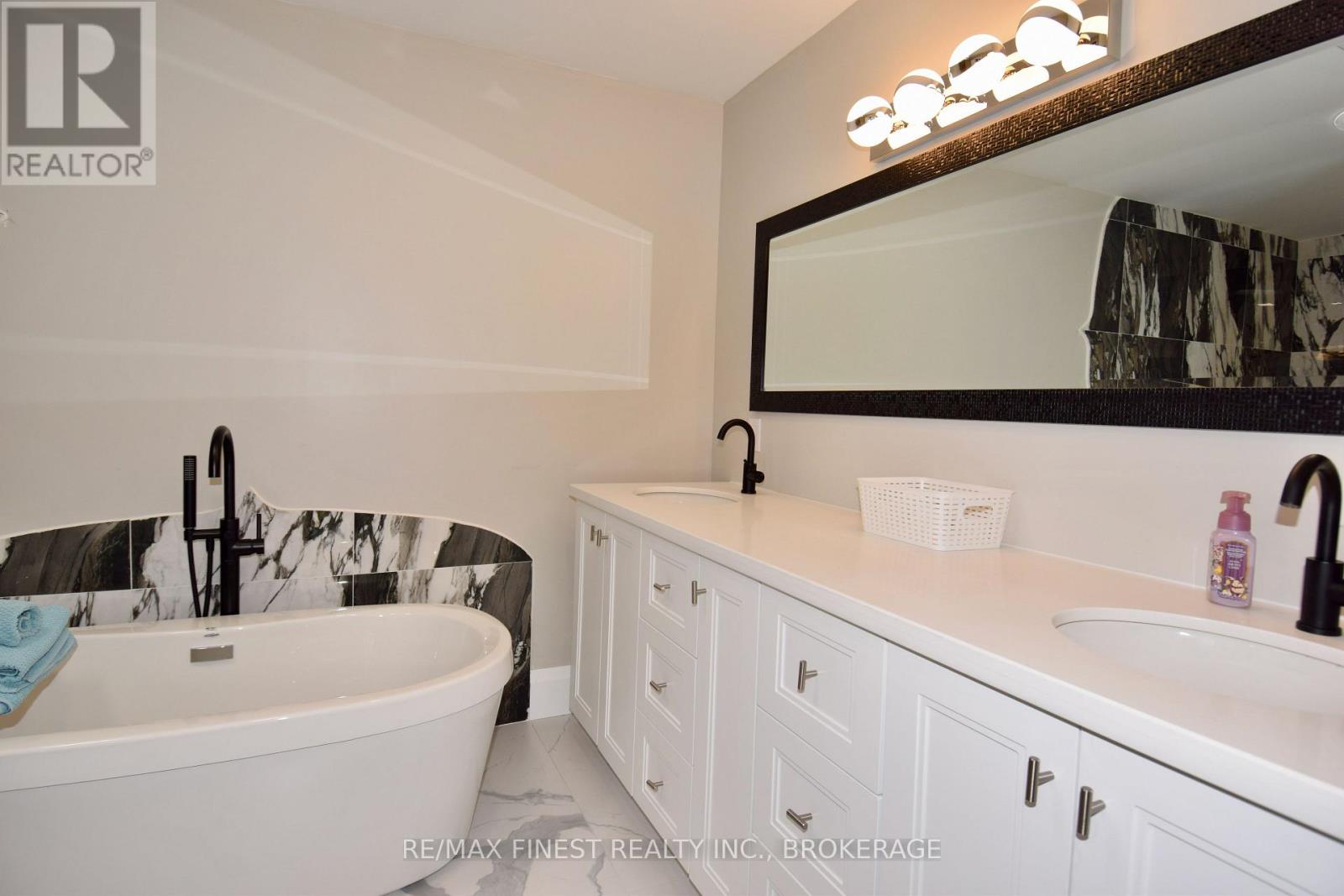 293 Bradshaw Road, Frontenac, Ontario  K0H 2V0 - Photo 15 - X13817848