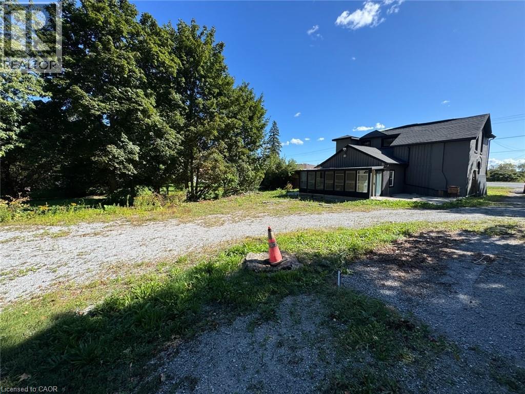 2332 Upper James Street, Hamilton, Ontario  L0R 1W0 - Photo 3 - 40864412