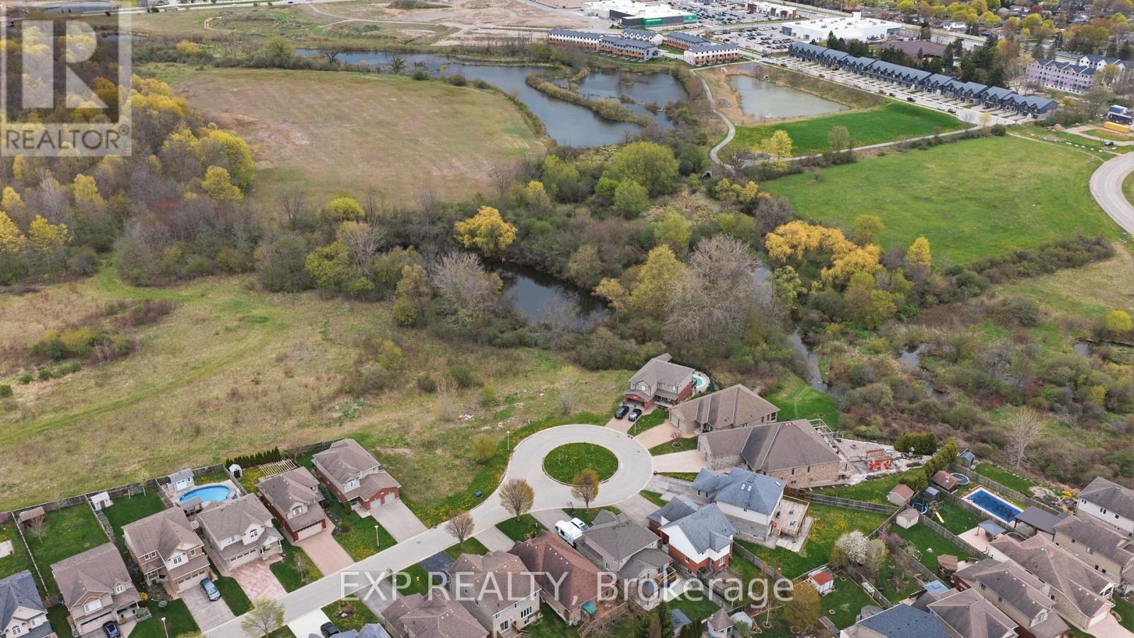 1604 VANDUSEN COURT, London North, Ontario