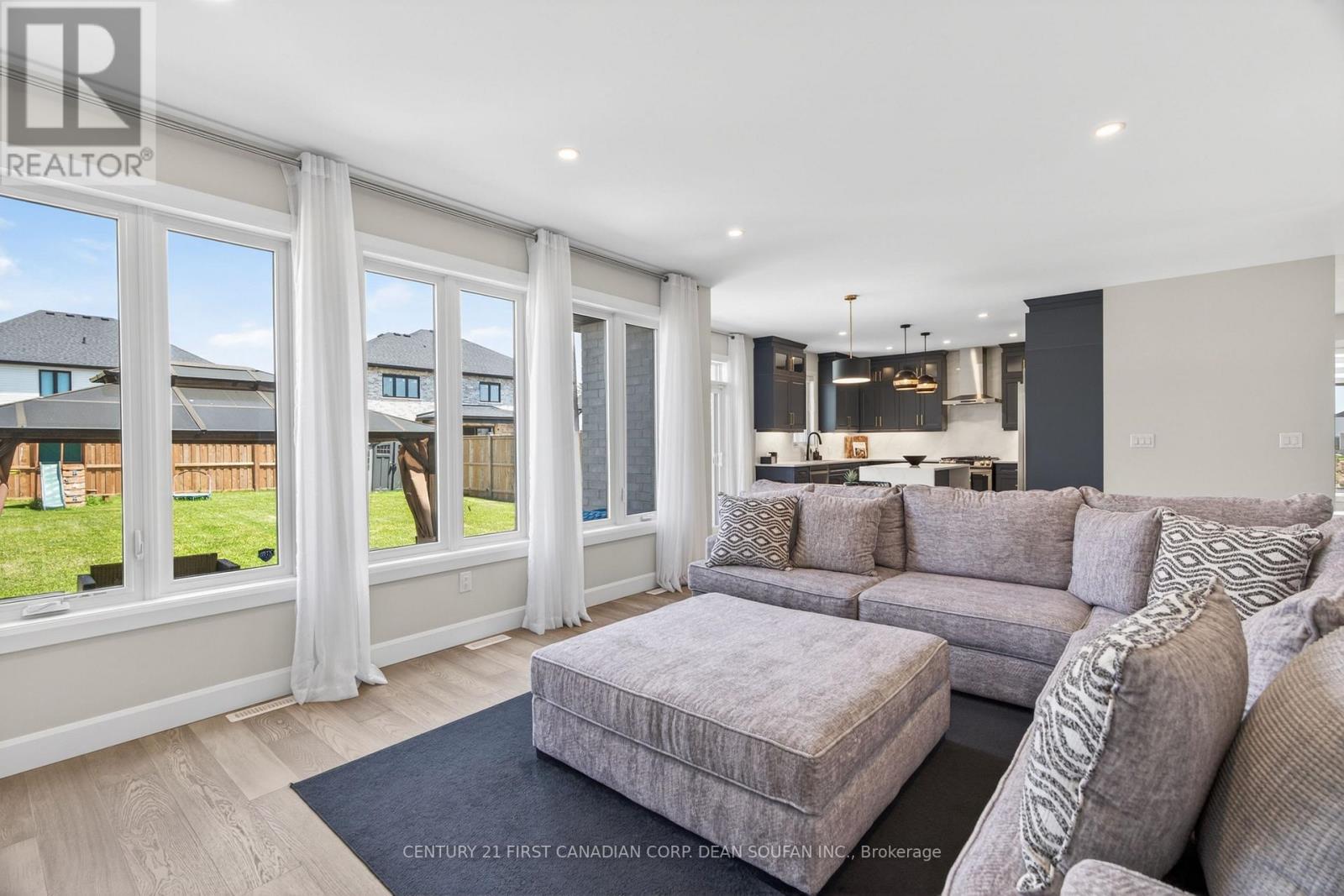 7251 Silver Creek Circle, London South, Ontario  N6P 0G9 - Photo 11 - X13817976