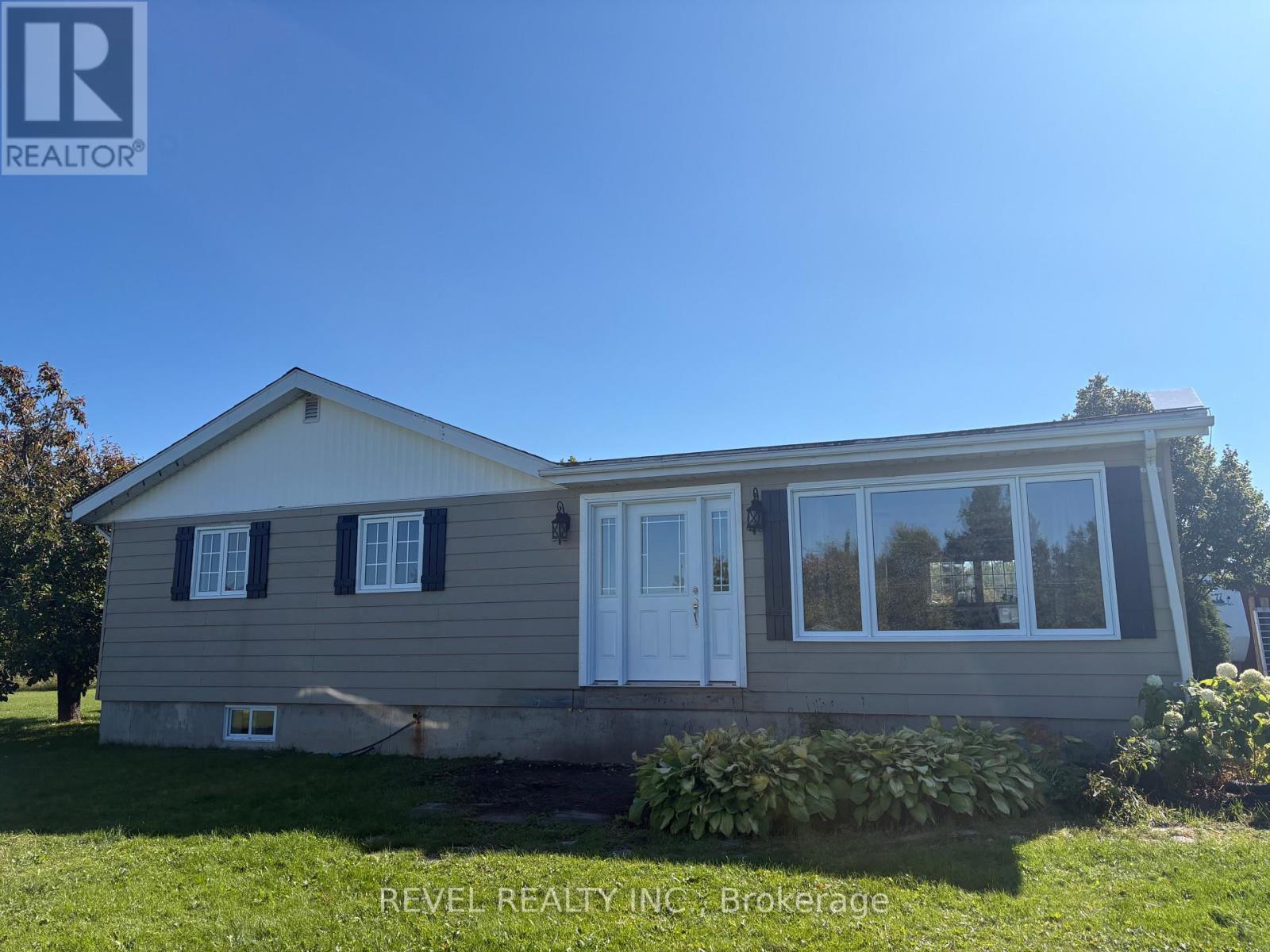 1198 Nahma Road, Cochrane, Ontario  P0L 1C0 - Photo 1 - T13817916