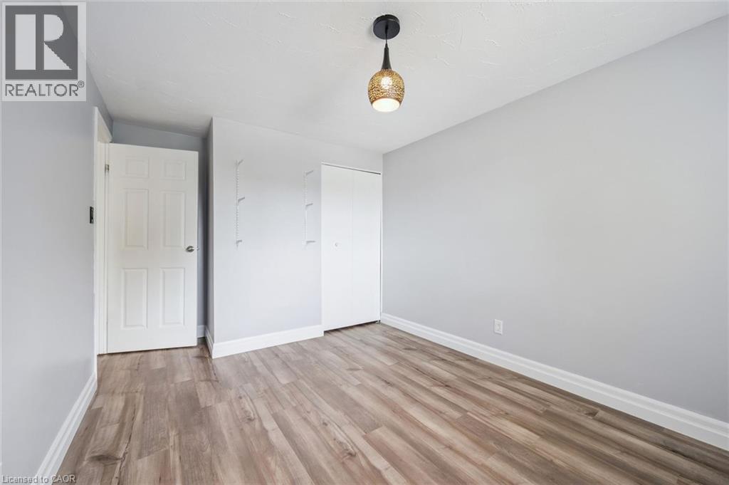 847 Doon Village Road, Kitchener, Ontario  N2P 1A1 - Photo 22 - 40865567