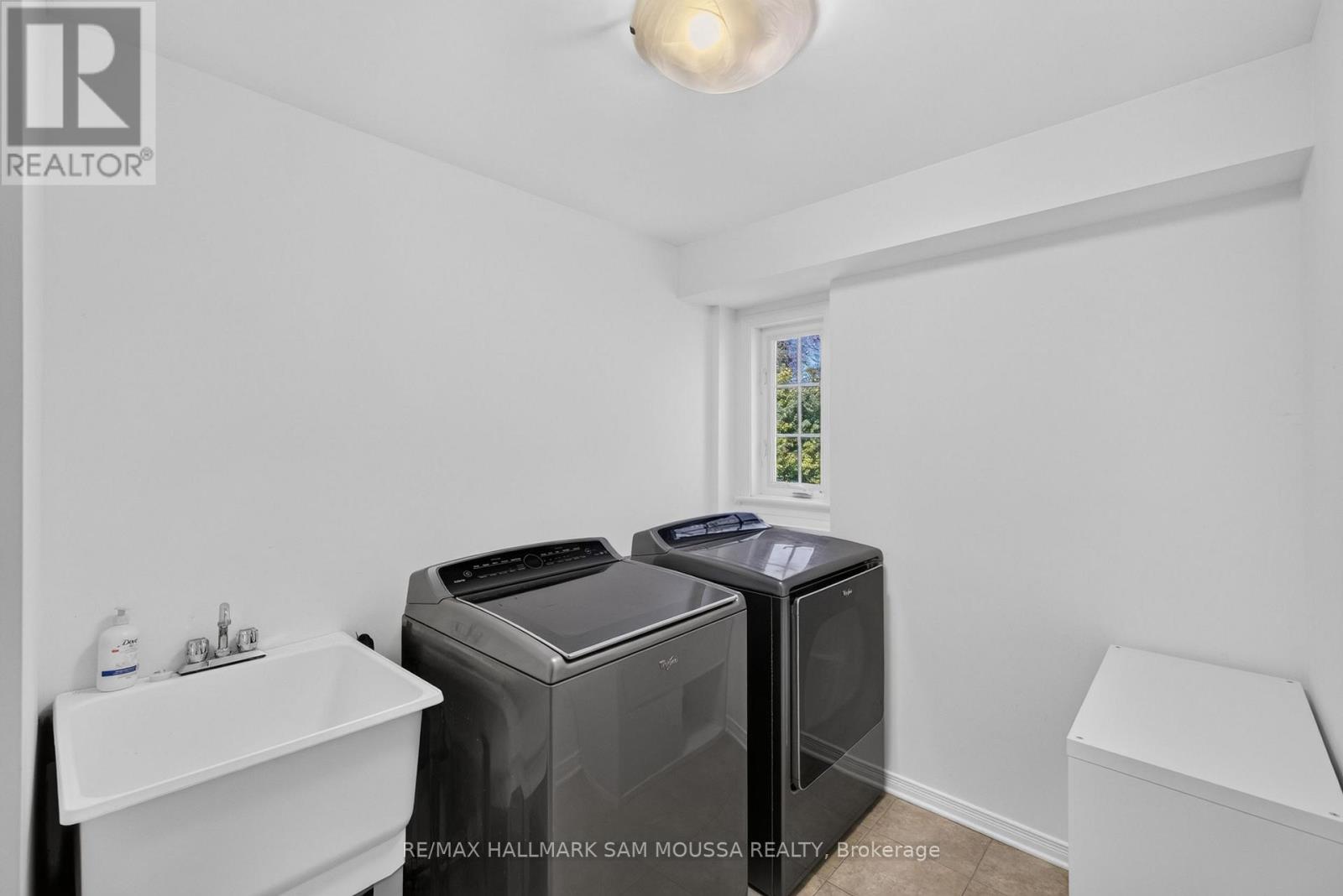 531 Dalewood Crescent, Ottawa, Ontario  K2S 0L3 - Photo 16 - X13817792