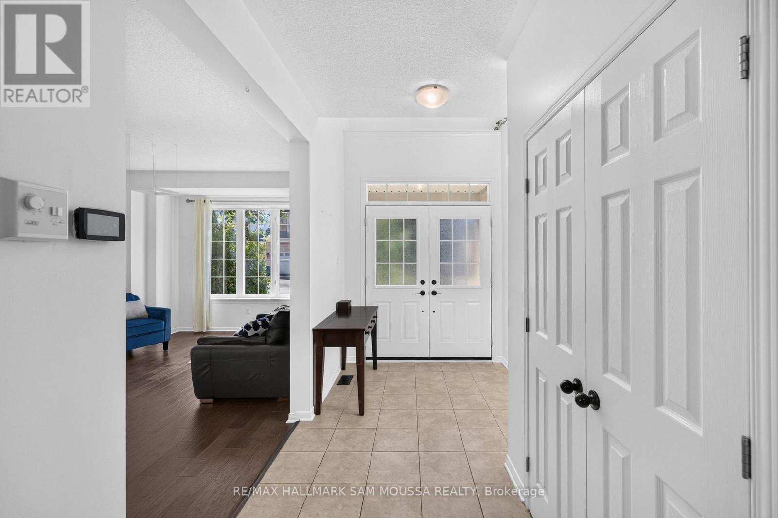 531 Dalewood Crescent, Ottawa, Ontario  K2S 0L3 - Photo 3 - X13817792