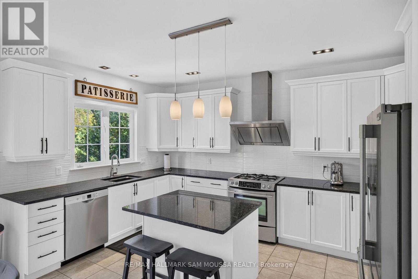 531 Dalewood Crescent, Ottawa, Ontario  K2S 0L3 - Photo 8 - X13817792