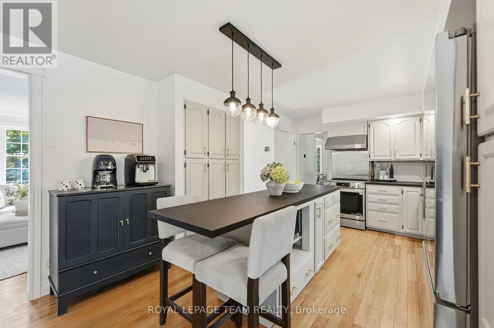 10493 St John Street, North Dundas, Ontario  K0E 1S0 - Photo 12 - X13817874