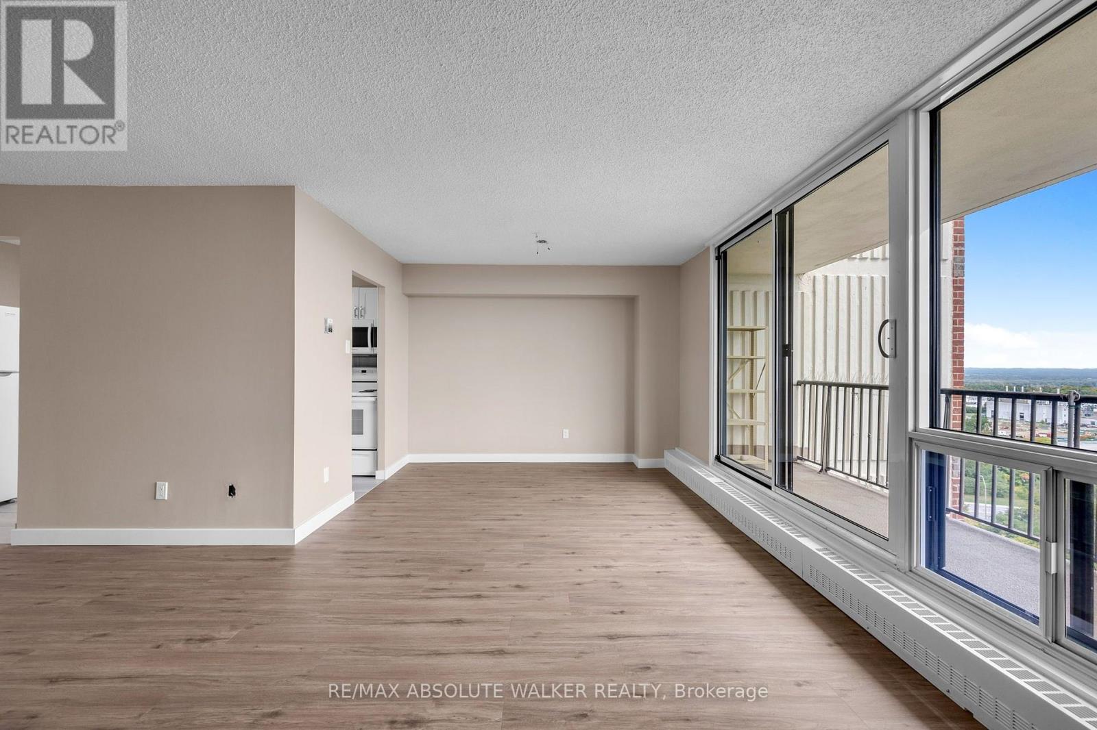 1709 - 665 Bathgate Drive, Ottawa, Ontario  K1K 3Y4 - Photo 5 - X13817894