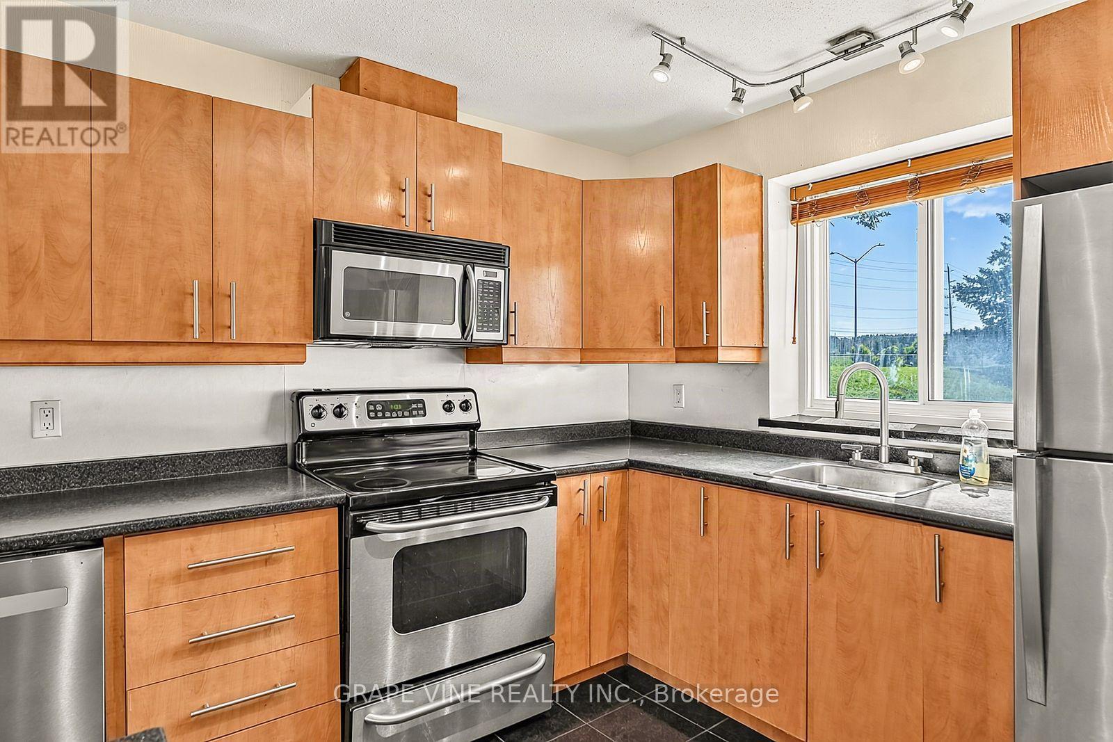 183 Pickford Drive, Ottawa, Ontario  K2L 2C5 - Photo 10 - X13817994