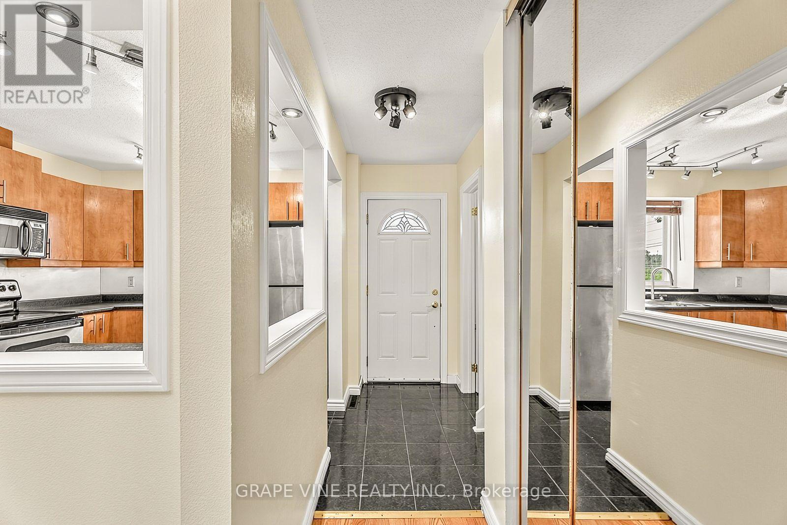 183 Pickford Drive, Ottawa, Ontario  K2L 2C5 - Photo 4 - X13817994