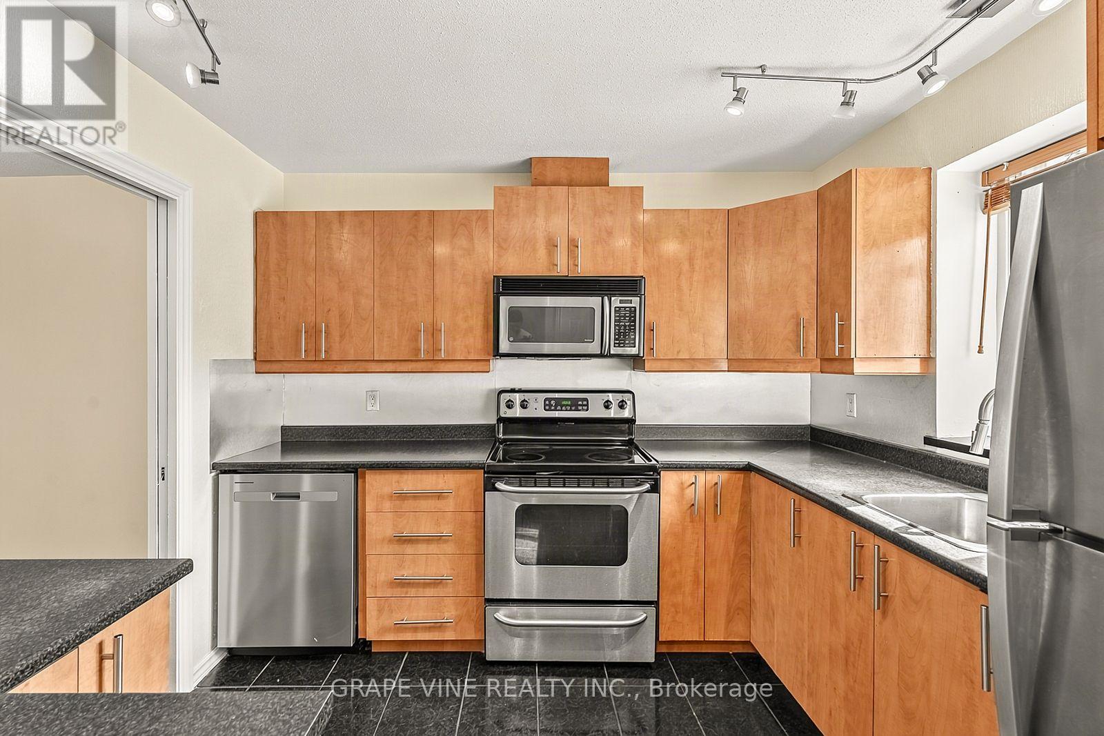 183 Pickford Drive, Ottawa, Ontario  K2L 2C5 - Photo 8 - X13817994
