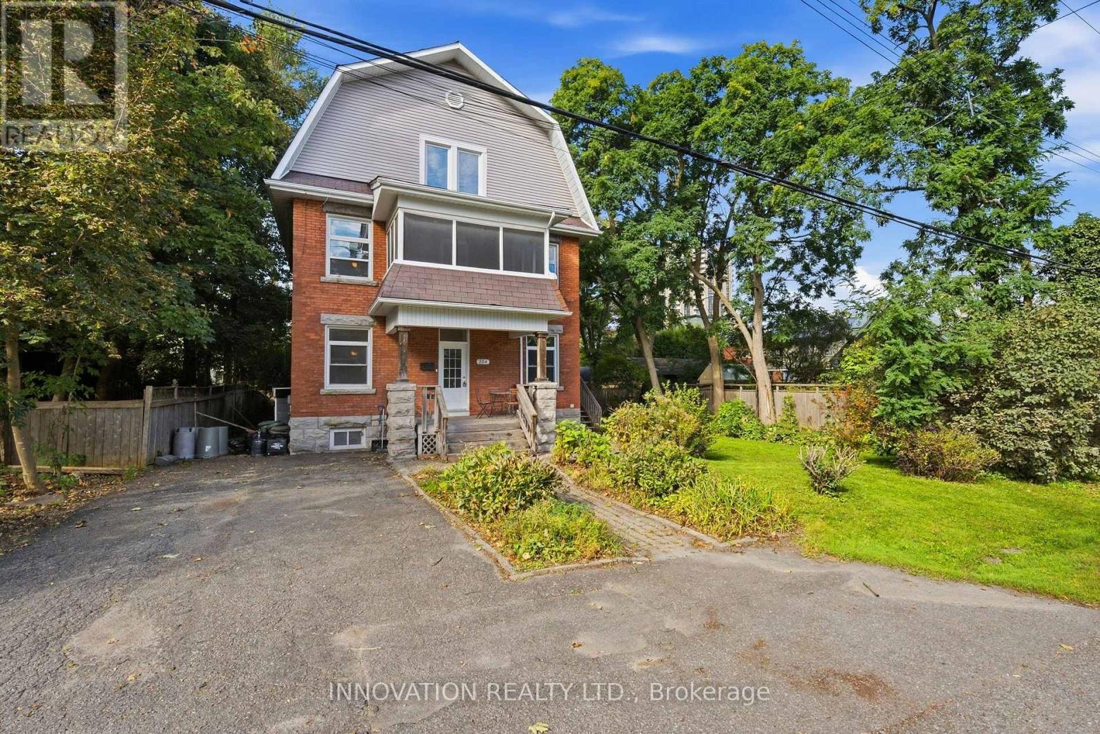 204 COMPTON AVENUE, Ottawa, Ontario