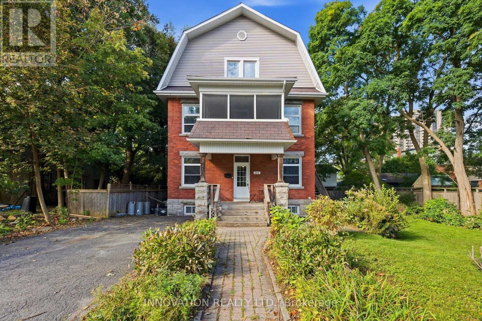 204 Compton Avenue, Ottawa, Ontario  K2B 5A9 - Photo 2 - X13818008