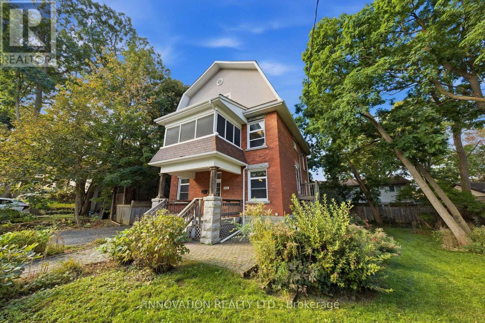 204 Compton Avenue, Ottawa, Ontario  K2B 5A9 - Photo 3 - X13818008