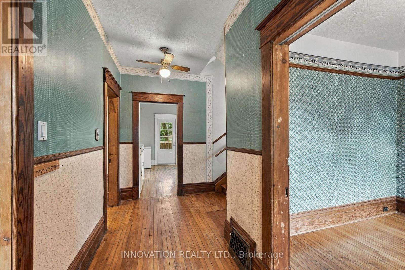 204 Compton Avenue, Ottawa, Ontario  K2B 5A9 - Photo 5 - X13818008