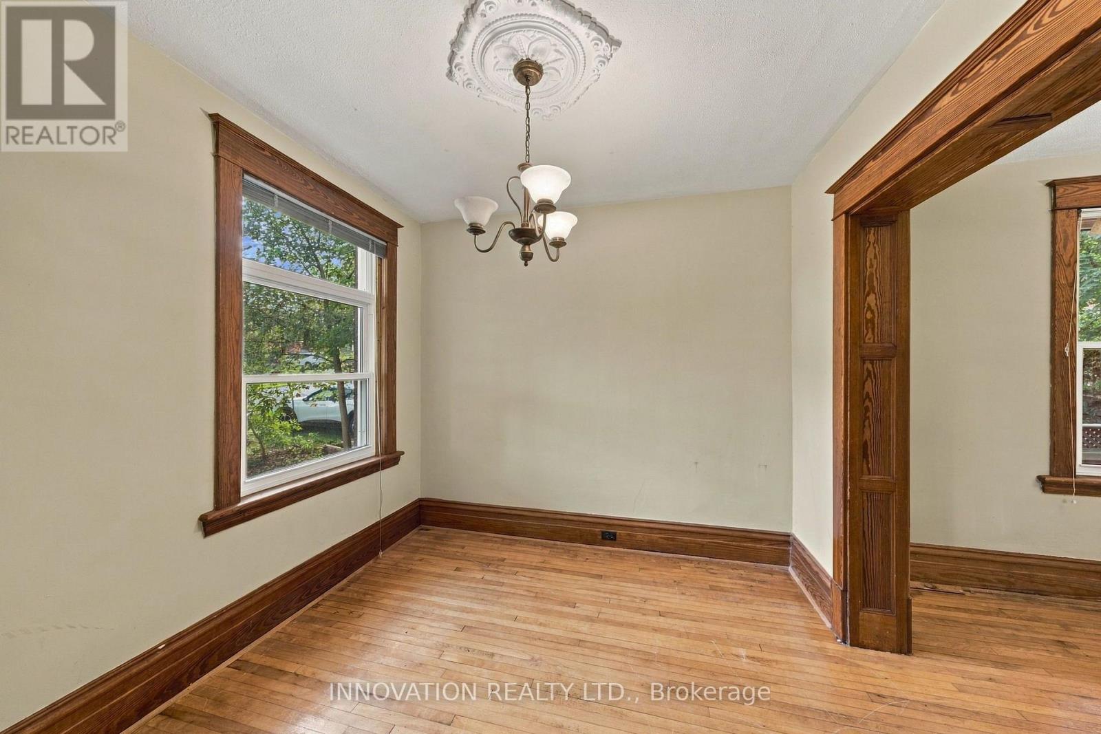 204 Compton Avenue, Ottawa, Ontario  K2B 5A9 - Photo 8 - X13818008
