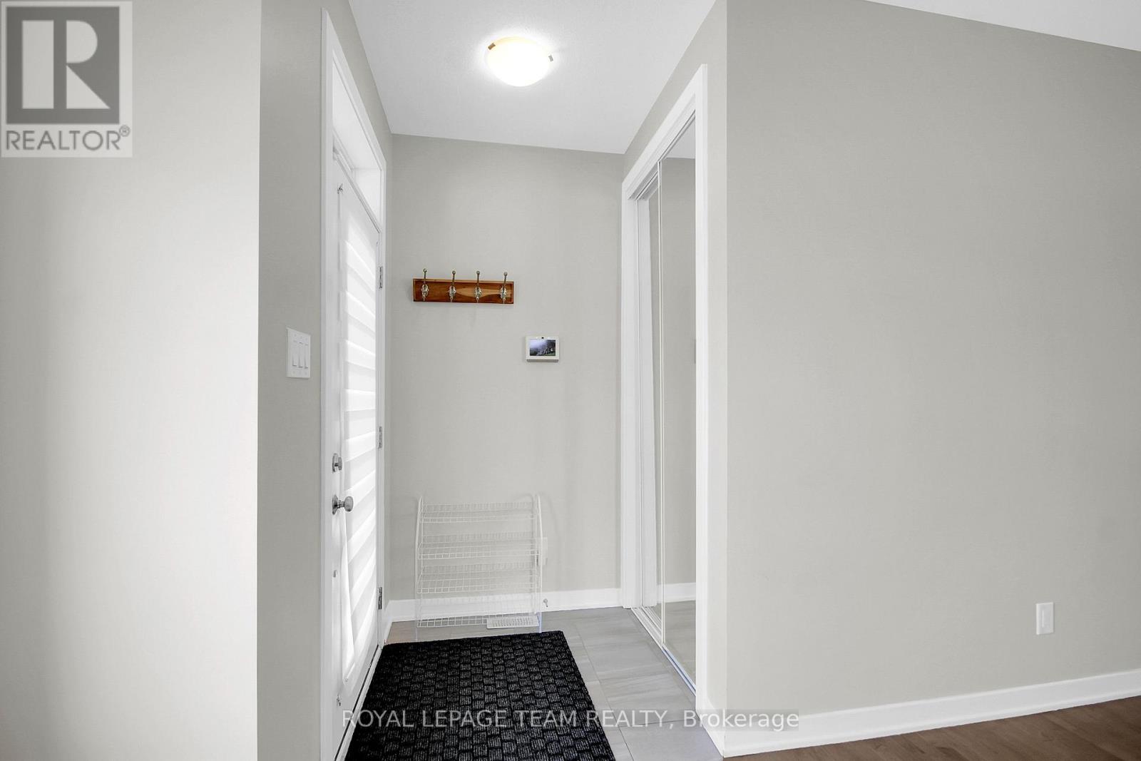 2036 Elevation Road, Ottawa, Ontario  K2J 6X5 - Photo 3 - X13818018