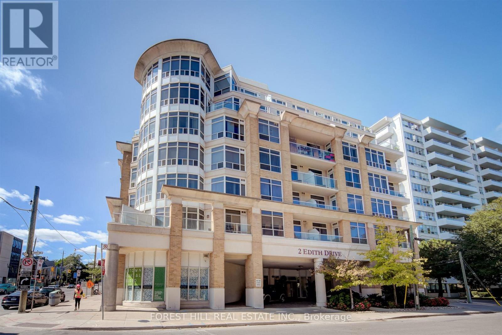 508 - 2 EDITH DRIVE, Toronto, Ontario