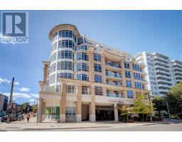 508 - 2 EDITH DRIVE, Toronto, Ontario
