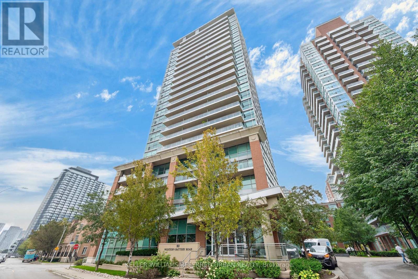 304 - 80 WESTERN BATTERY ROAD, Toronto, Ontario