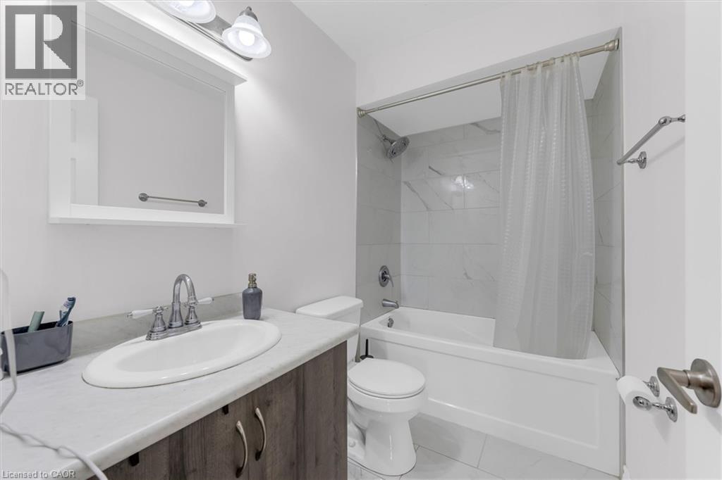 28 Victoria Avenue N Unit# 311, Hamilton, Ontario  L8L 5E1 - Photo 14 - 40865233