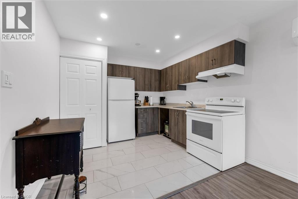 28 Victoria Avenue N Unit# 311, Hamilton, Ontario  L8L 5E1 - Photo 3 - 40865233