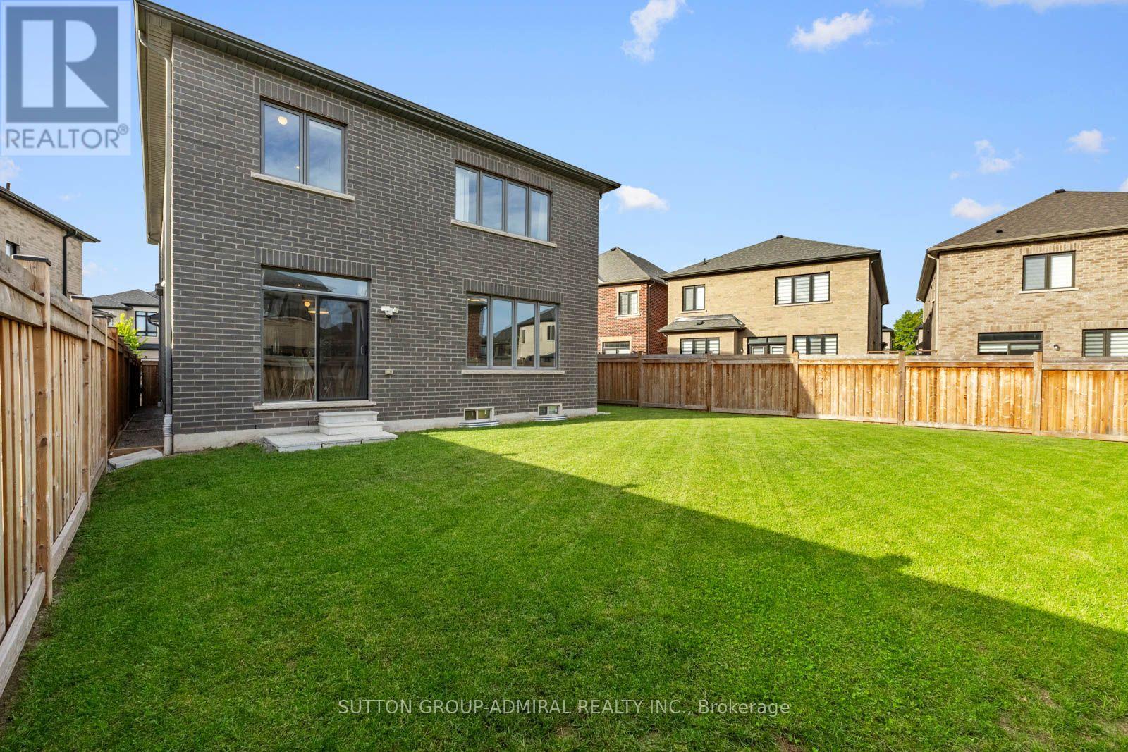 7 Priory Drive, Whitby, Ontario  L1P 0K9 - Photo 41 - E13817780