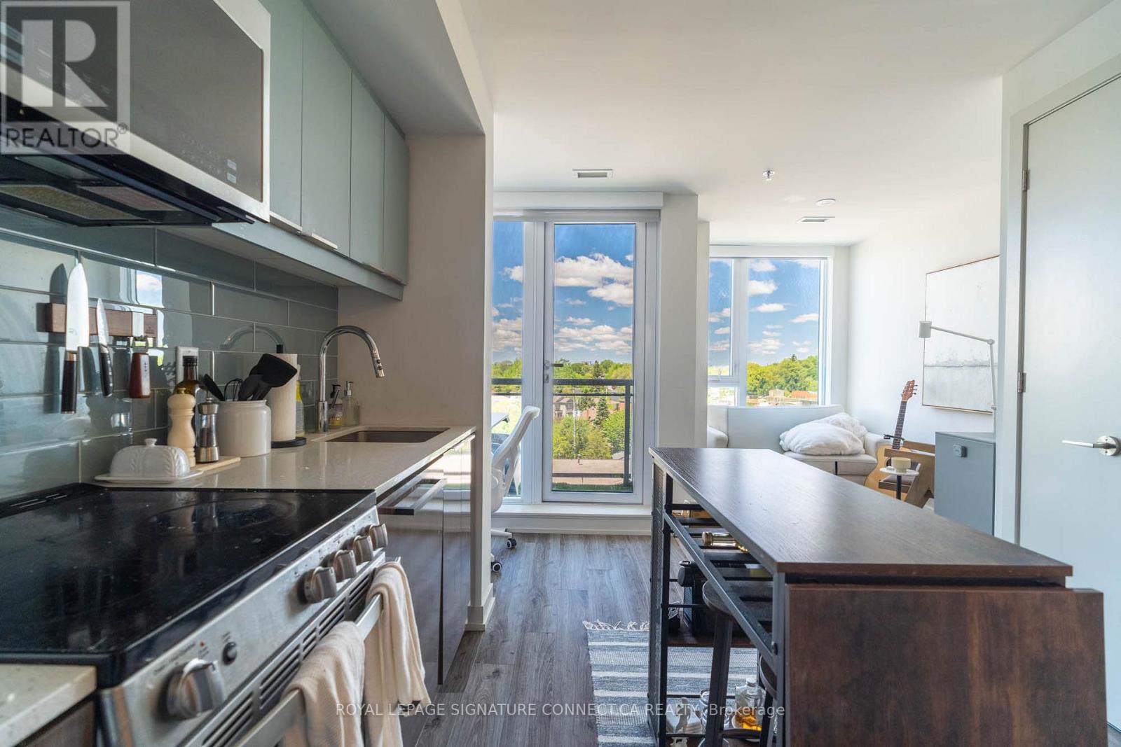 706 - 90 Glen Everest Road, Toronto, Ontario  M1N 0C3 - Photo 2 - E13817834
