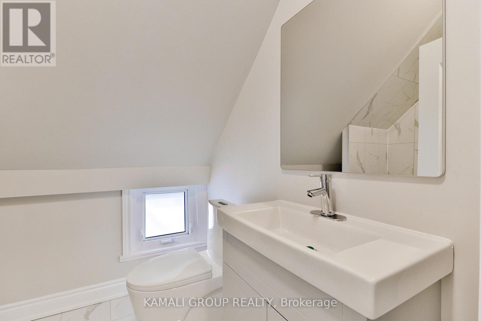 3 - 93 Mcmillan Drive, Oshawa (O'neill), Ontario  L1G 3Z7 - Photo 9 - E13817888