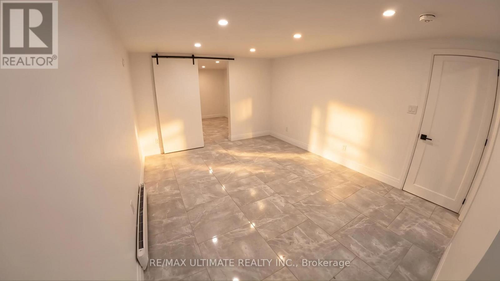 Lower Level - 610 Cartier Avenue, Oshawa (Vanier), Ontario  L1J 2C8 - Photo 3 - E13817942