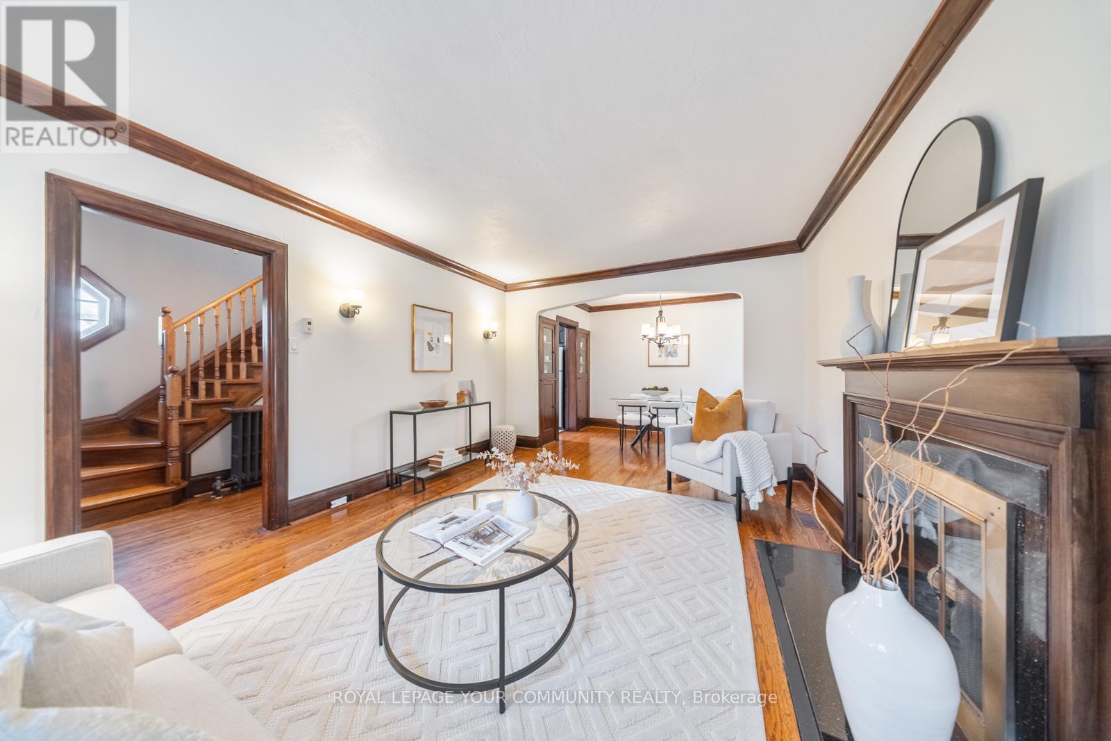 2 Four Oaks Gate, Toronto, Ontario  M4J 2X2 - Photo 11 - E13818124