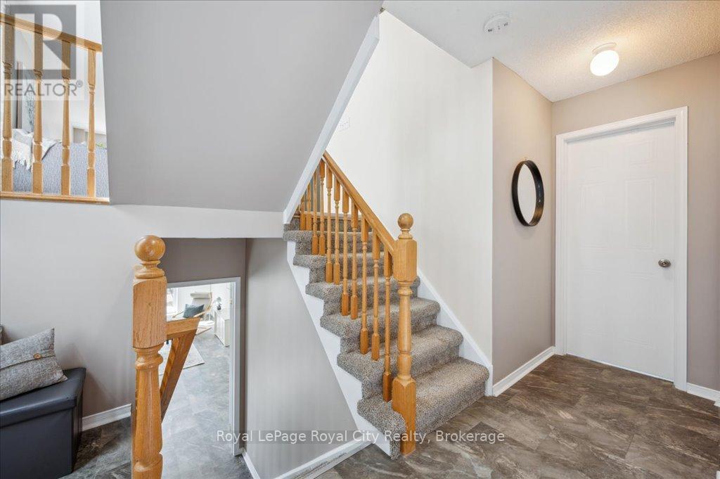 47 Mccurdy Road, Guelph, Ontario  N1G 4Z9 - Photo 6 - X13817770