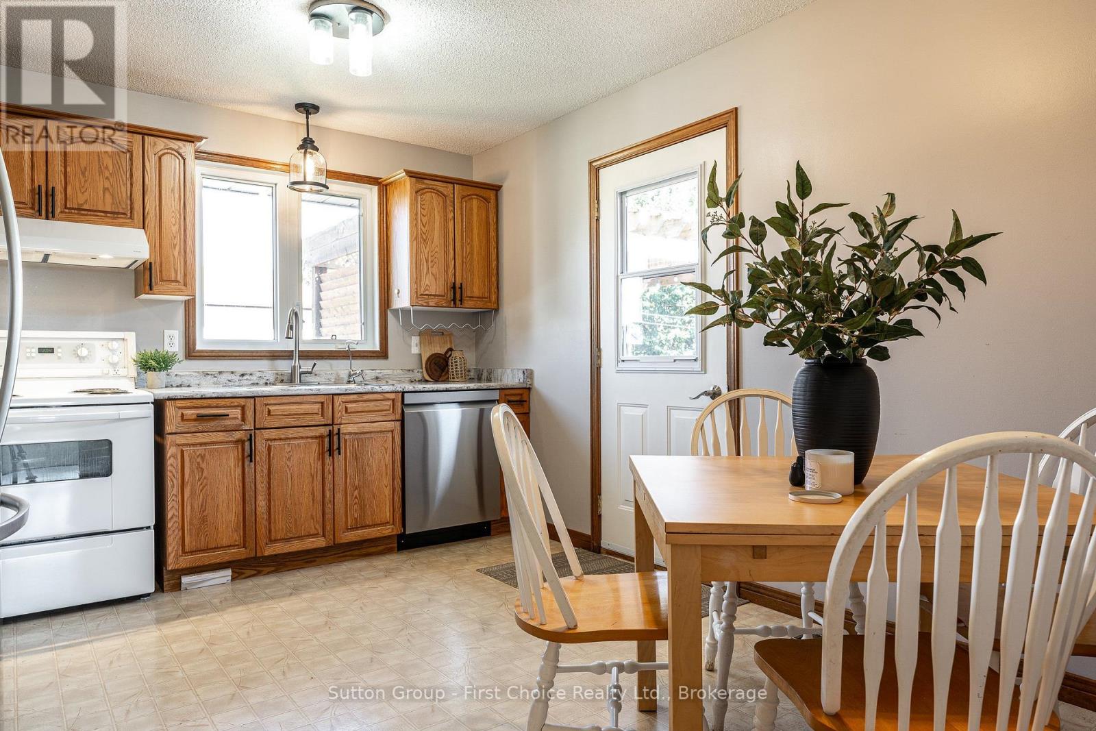 67 Napier Street, West Perth, Ontario N0K 1N0 - Photo 10 - X13817844