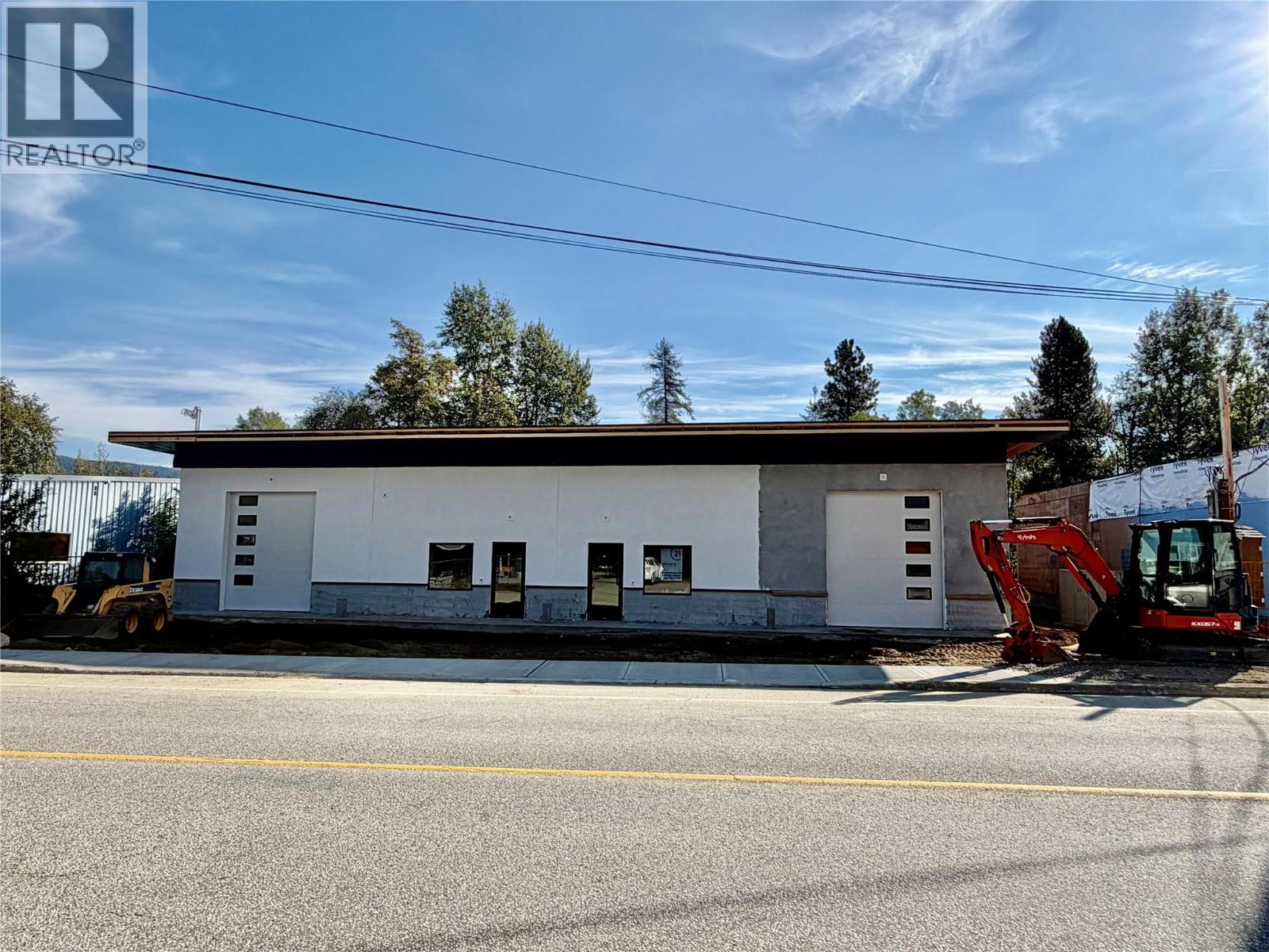 2241 6th Avenue Unit# B, Castlegar, British Columbia V1N 2W1 - Photo 4 - 10397630