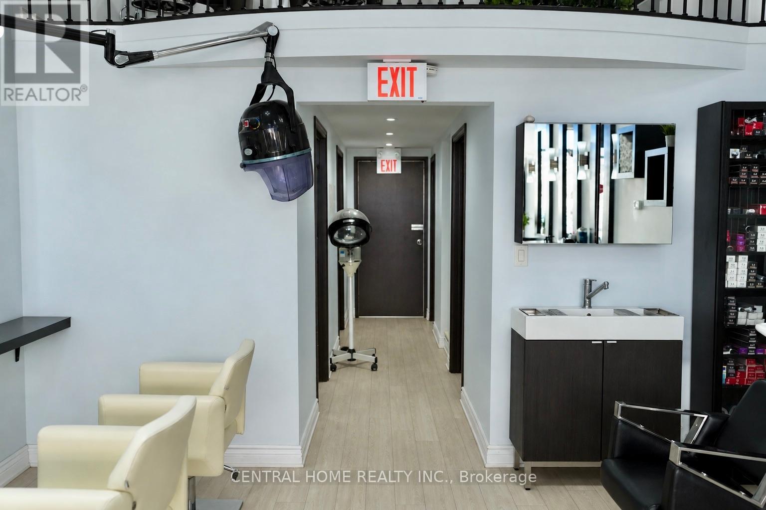 B104 - 11685 Yonge Street, Richmond Hill, Ontario L4E 0K7 - Photo 19 - N13790568