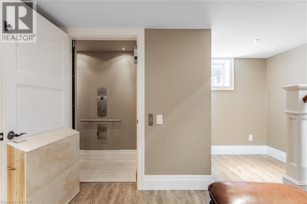 4380 Spruce Avenue, Burlington, Ontario  L7L 1L8 - Photo 37 - 40861770